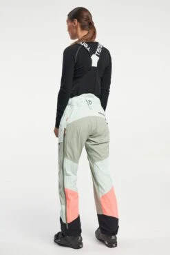 TENSON TOURING SHELL PANT DAME -Vinter Gear Shop 5017527 touring shell pants W 602 2 scaled 1